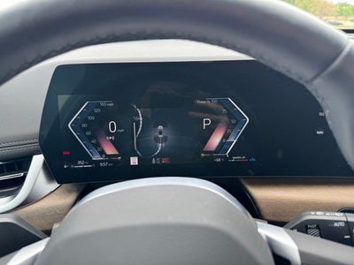 2025 BMW X1 xDrive28i w/ Panoramic Moonroof