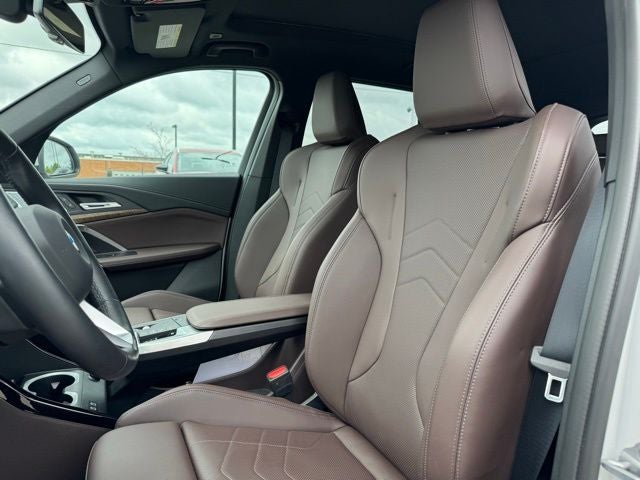 2025 BMW X1 xDrive28i w/ Panoramic Moonroof