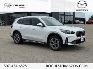 2025 BMW X1 xDrive28i w/ Panoramic Moonroof