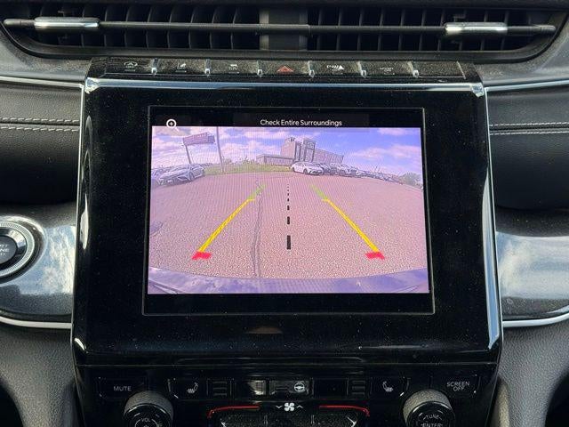 2022 Jeep Grand Cherokee L Altitude 4WD