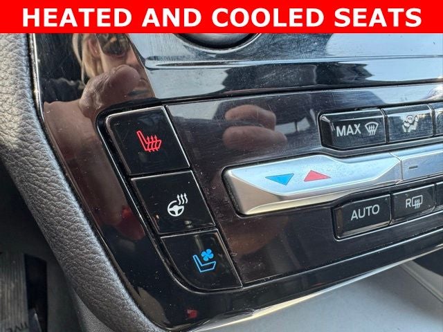 2022 Ford Explorer ST 4WD