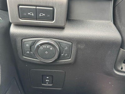 2015 Ford F-150 Platinum 4WD