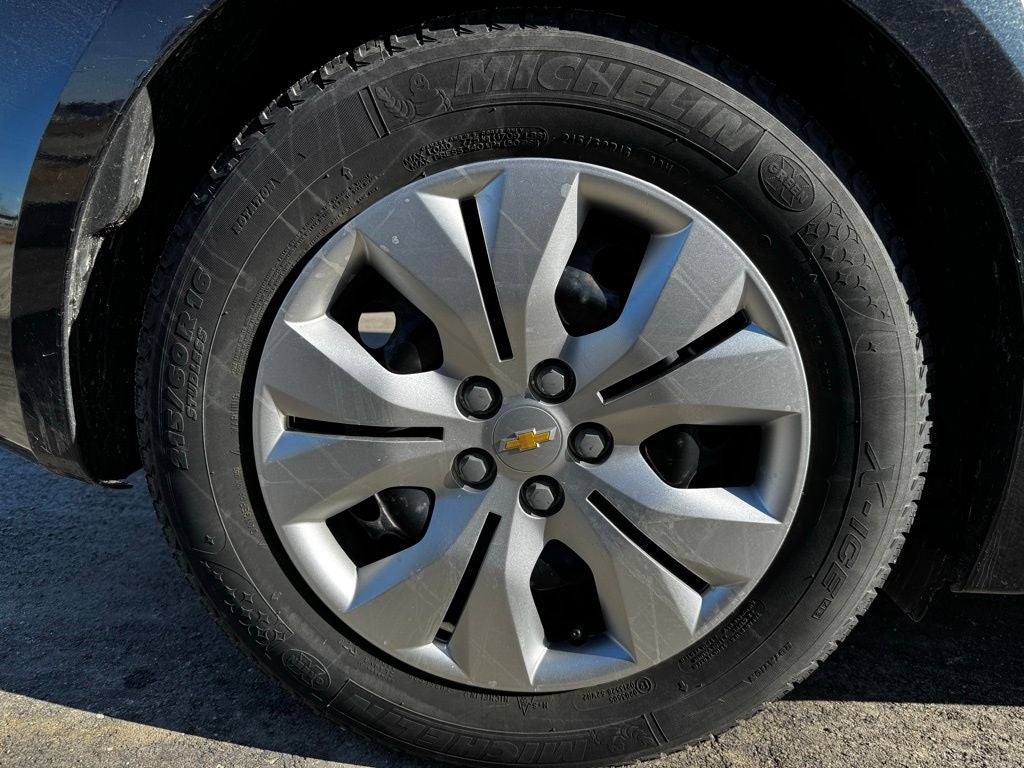 2014 Chevrolet Cruze LS FWD
