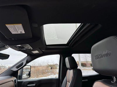 2022 Chevrolet Silverado 1500 LTD High Country 4WD