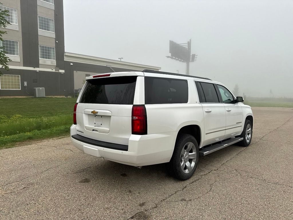 2017 Chevrolet Suburban LT 4WD