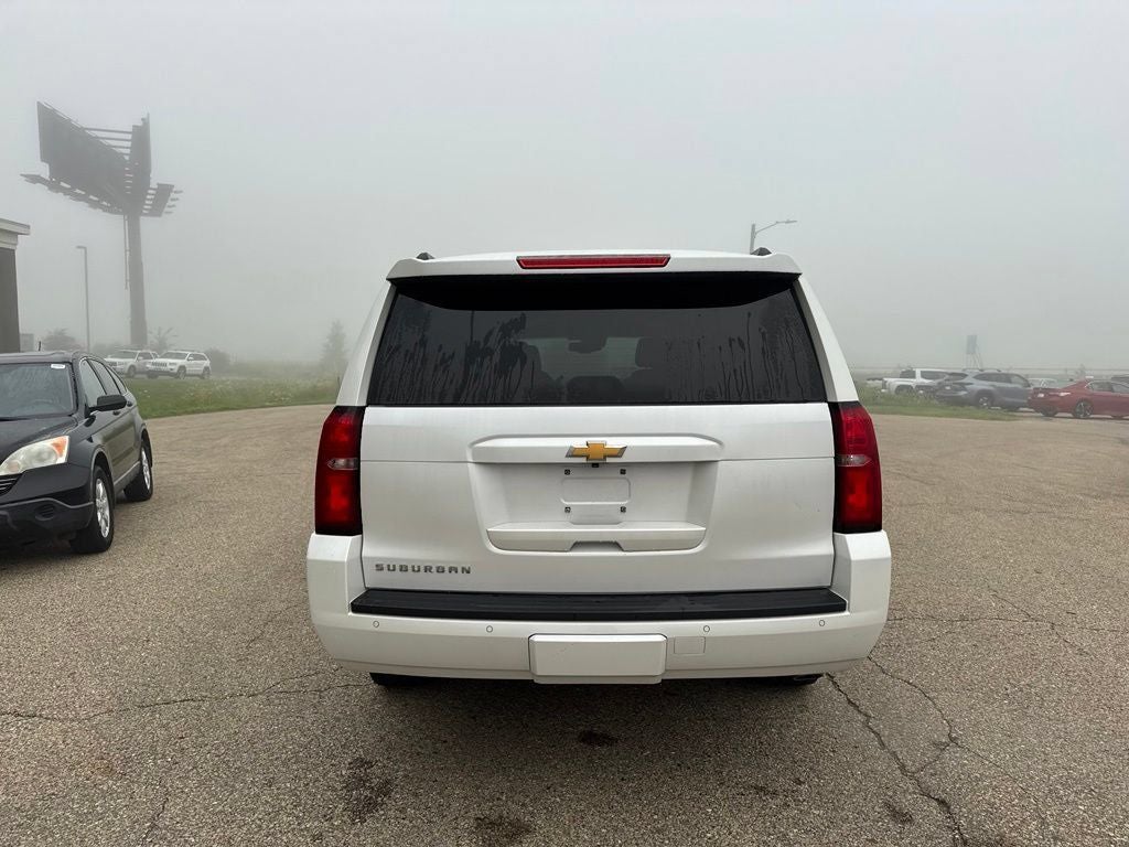 2017 Chevrolet Suburban LT 4WD
