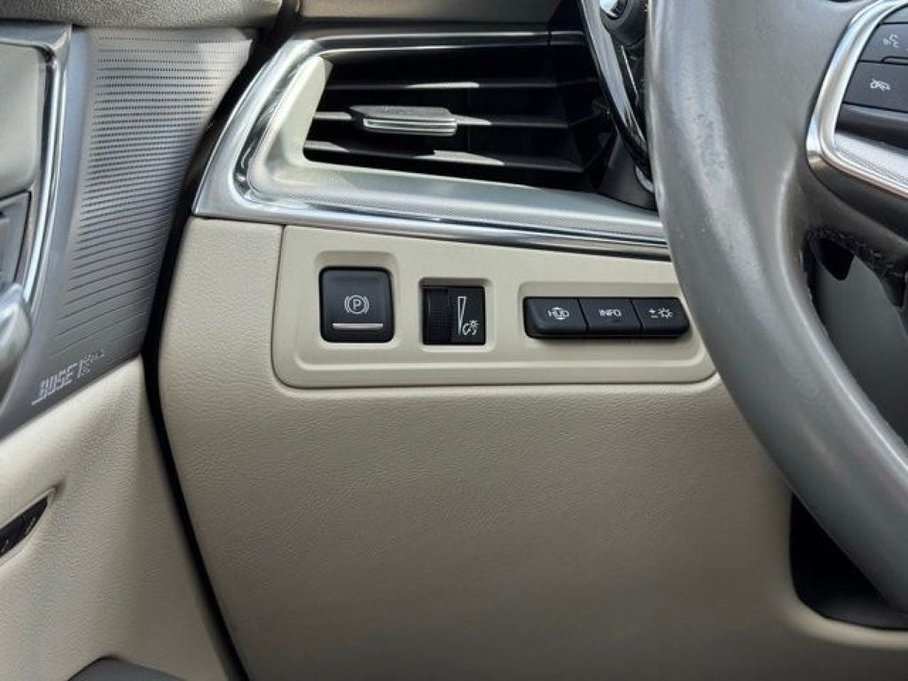 2020 Cadillac XT5 Premium Luxury AWD