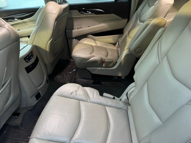 2016 Cadillac Escalade ESV Luxury 4WD