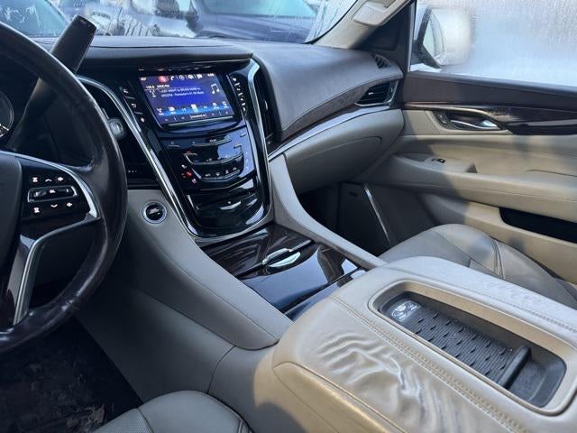 2016 Cadillac Escalade ESV Luxury 4WD