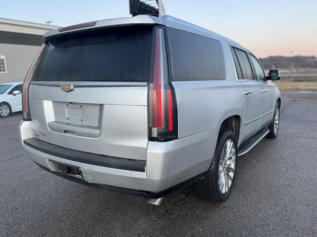2016 Cadillac Escalade ESV Luxury 4WD