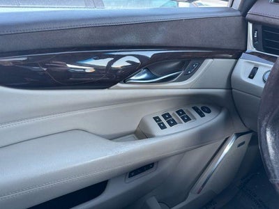 2016 Cadillac Escalade ESV Luxury 4WD