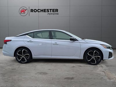 2024 Nissan Altima 2.5 SR FWD