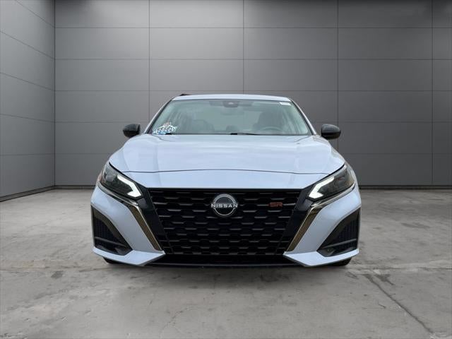 2024 Nissan Altima 2.5 SR FWD
