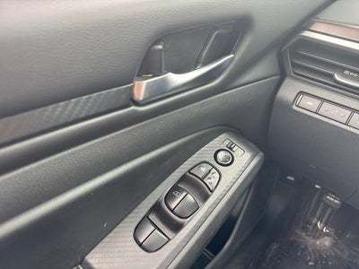 2024 Nissan Altima 2.5 SV FWD