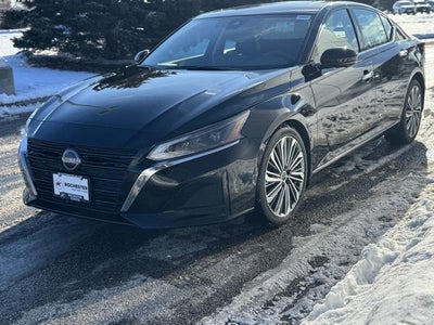 2023 Nissan Altima 2.5 SL FWD