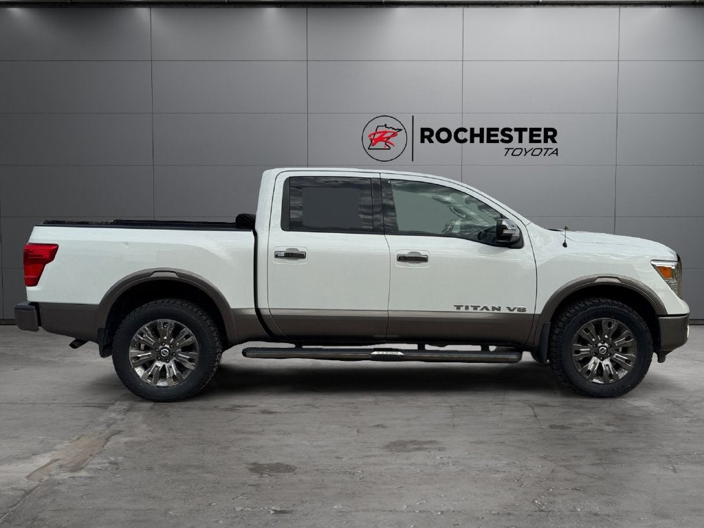 2019 Nissan Titan 4WD