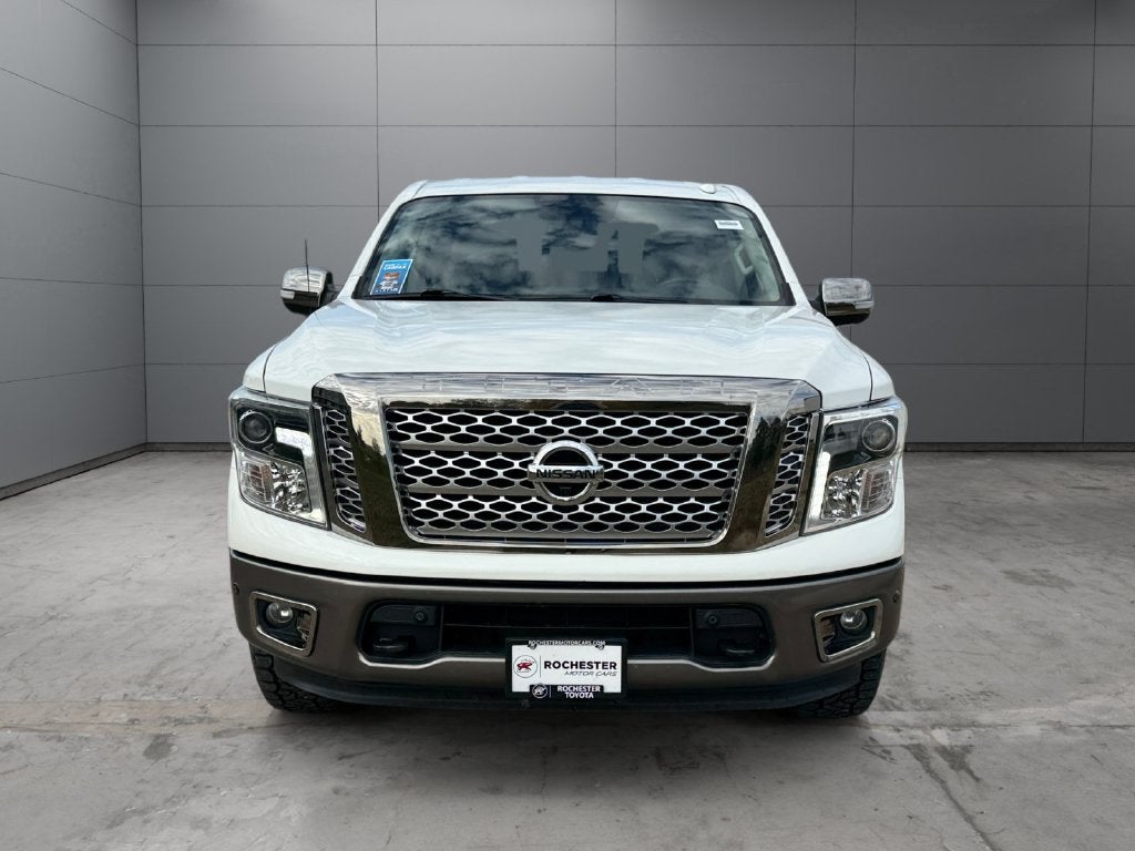 2019 Nissan Titan 4WD