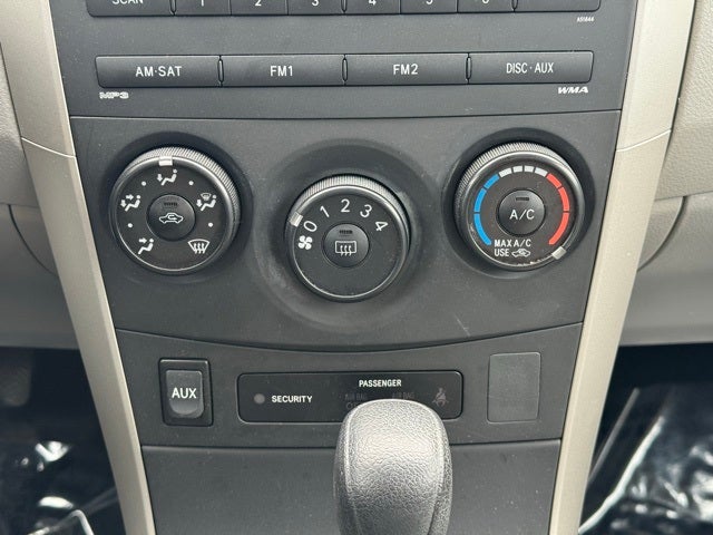 2009 Toyota Corolla LE FWD