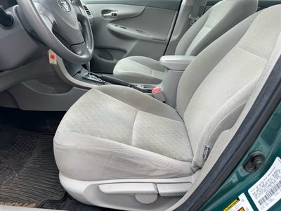 2009 Toyota Corolla LE FWD