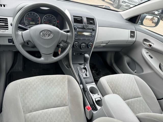 2009 Toyota Corolla LE FWD