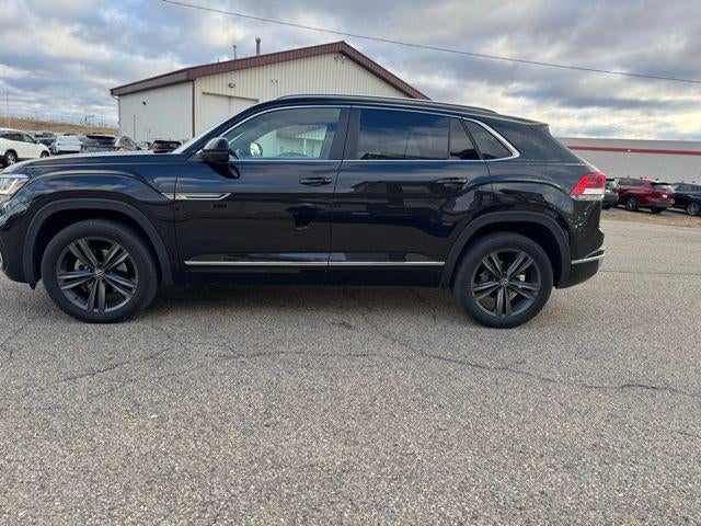 2022 Volkswagen Atlas Cross Sport 2.0T SEL R-Line AWD