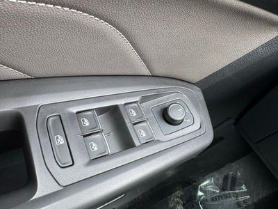 2022 Volkswagen Atlas Cross Sport 2.0T SEL R-Line AWD