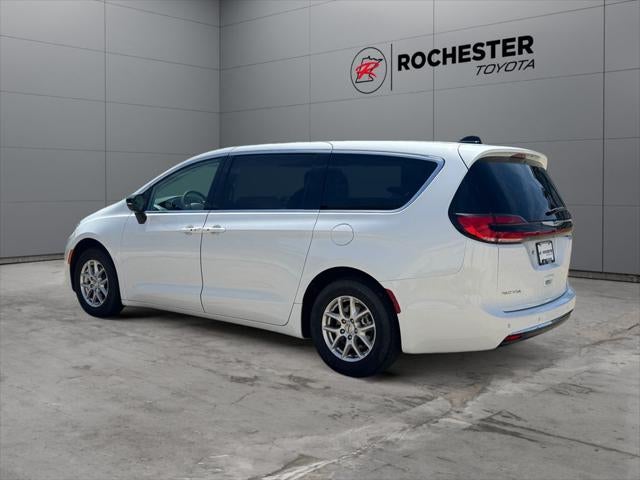 2024 Chrysler Pacifica Touring L FWD