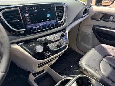 2024 Chrysler Pacifica Touring L FWD