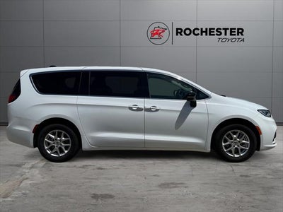 2024 Chrysler Pacifica Touring L FWD