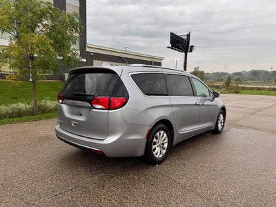 2019 Chrysler Pacifica Touring L FWD