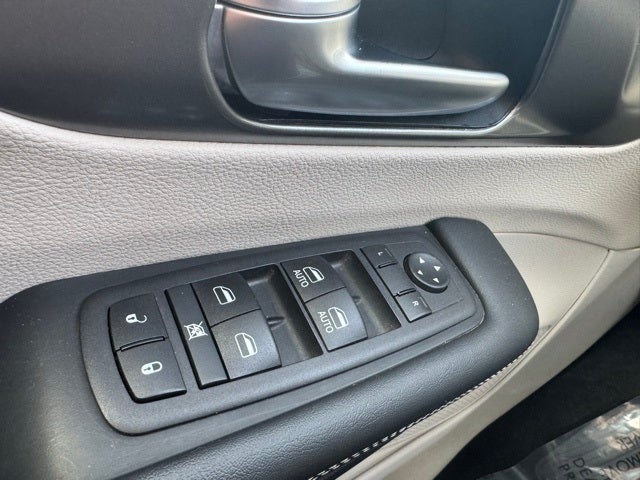 2024 Chrysler Pacifica Touring L FWD