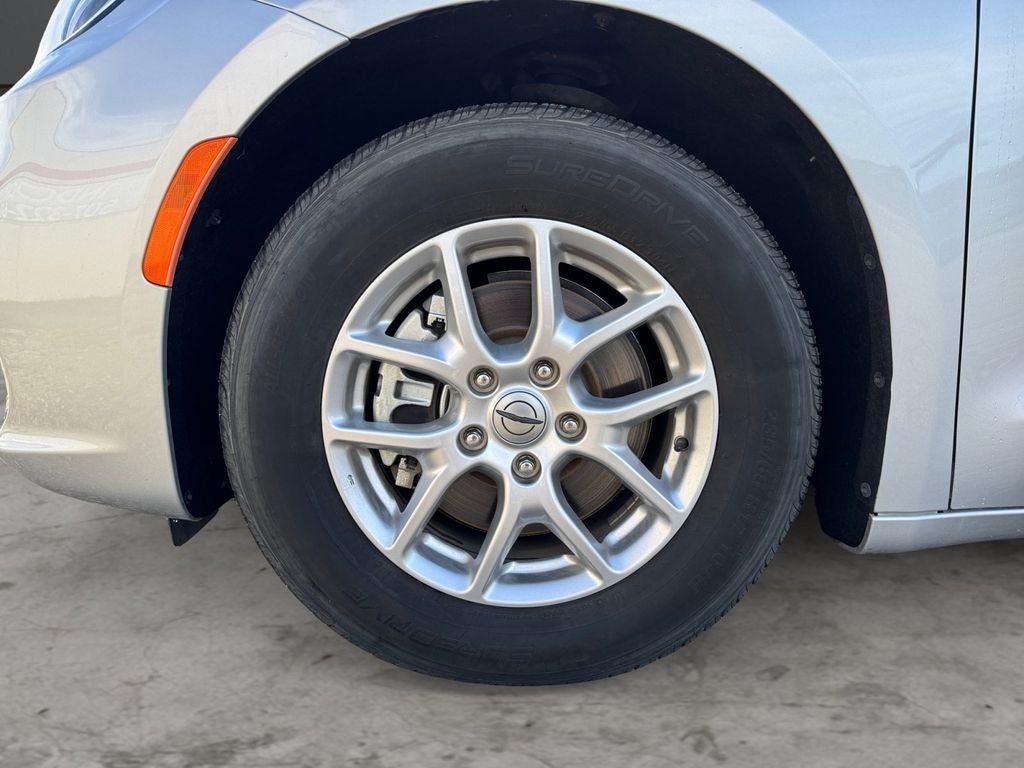 2024 Chrysler Pacifica Touring L FWD