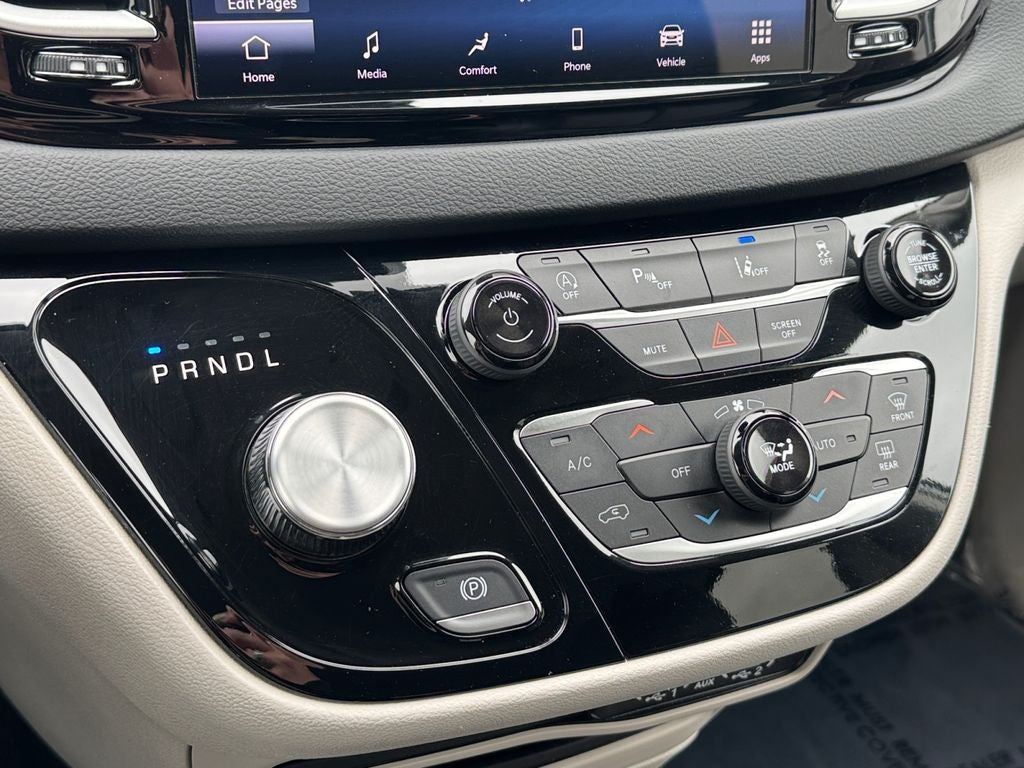 2024 Chrysler Pacifica Touring L FWD