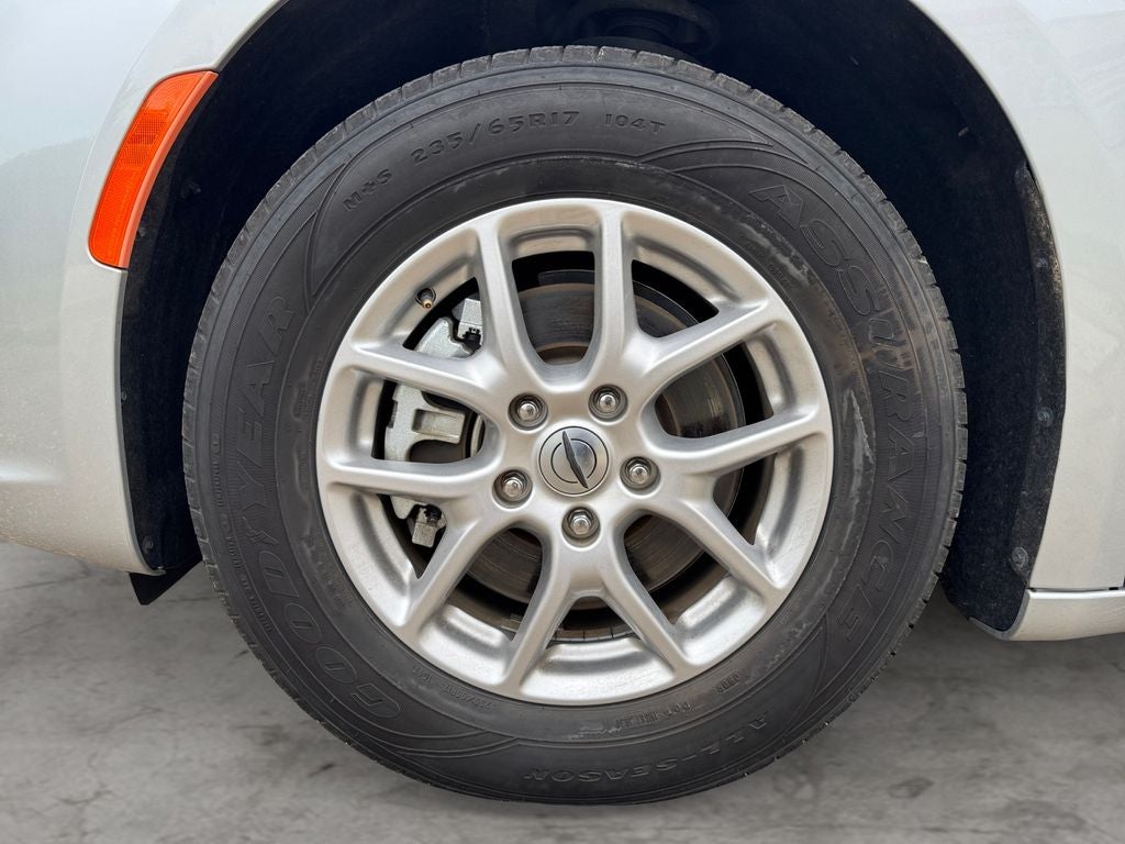 2024 Chrysler Pacifica Touring L FWD