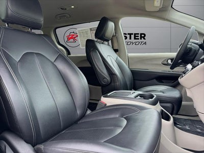 2024 Chrysler Pacifica Touring L FWD