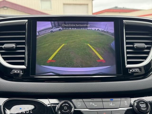 2024 Chrysler Pacifica Touring L FWD