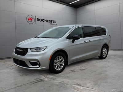 2024 Chrysler Pacifica Touring L FWD
