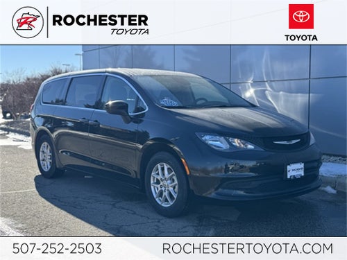 2024 Chrysler Voyager LX FWD