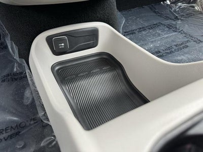 2024 Chrysler Voyager LX FWD