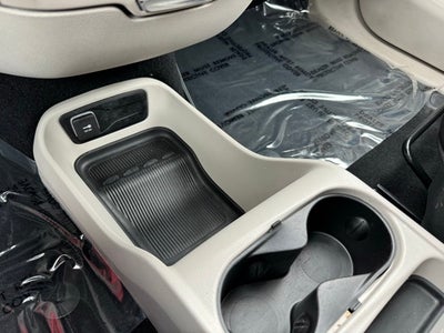 2023 Chrysler Voyager LX FWD