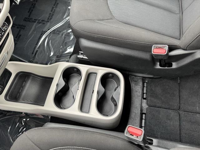 2023 Chrysler Voyager LX FWD