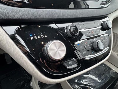 2023 Chrysler Voyager LX FWD