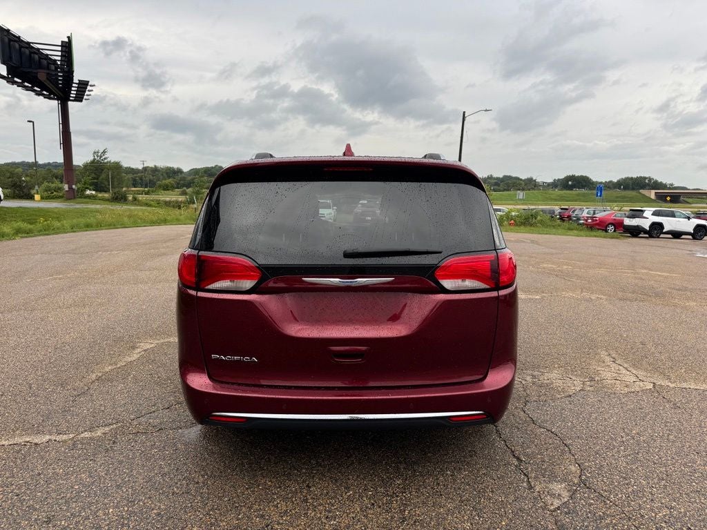2018 Chrysler Pacifica Touring L Plus FWD