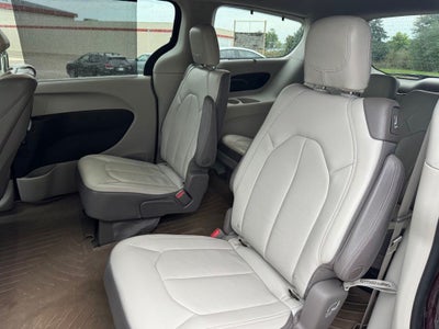 2018 Chrysler Pacifica Touring L Plus FWD