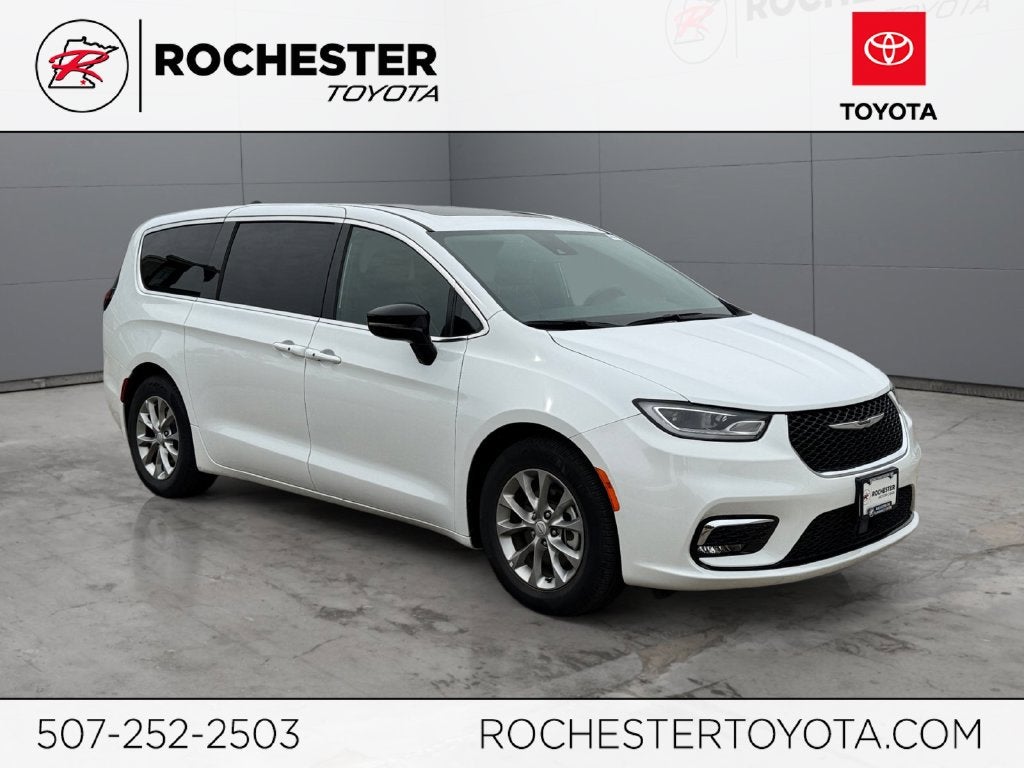 2026 Chrysler Pacifica