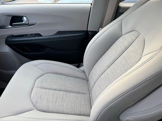 2019 Chrysler Pacifica Hybrid Touring Plus FWD
