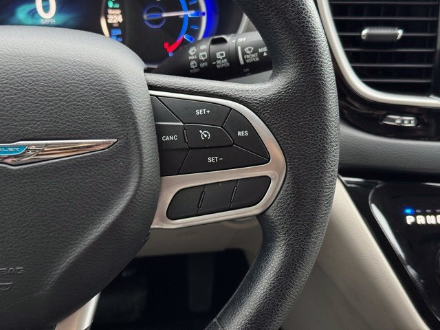 2019 Chrysler Pacifica Hybrid Touring Plus FWD