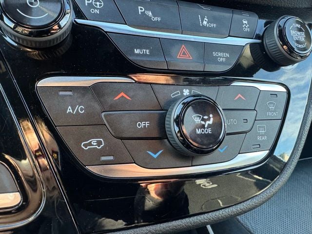 2020 Chrysler Pacifica Hybrid Limited FWD