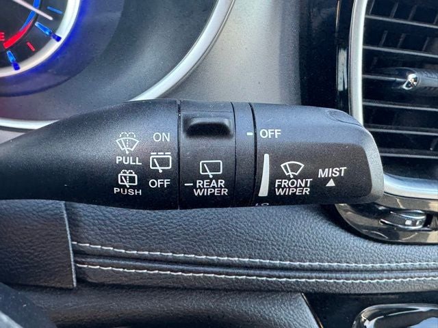 2020 Chrysler Pacifica Hybrid Limited FWD