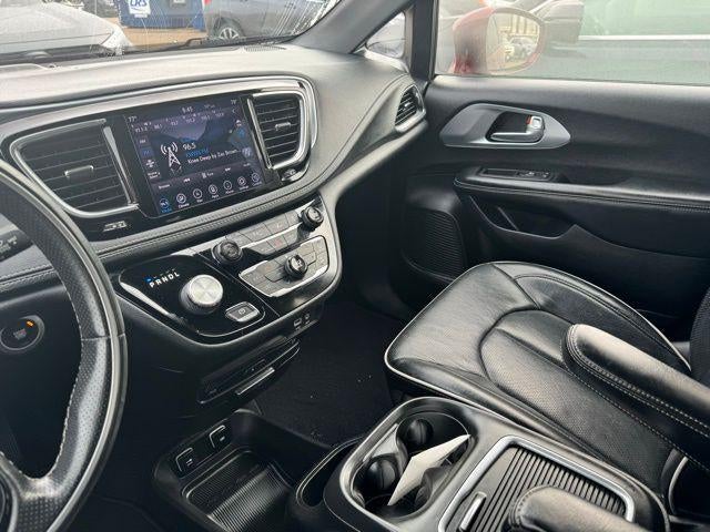 2020 Chrysler Pacifica Hybrid Limited FWD